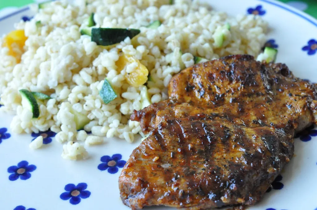 Bulgursalat med abrikos og squash