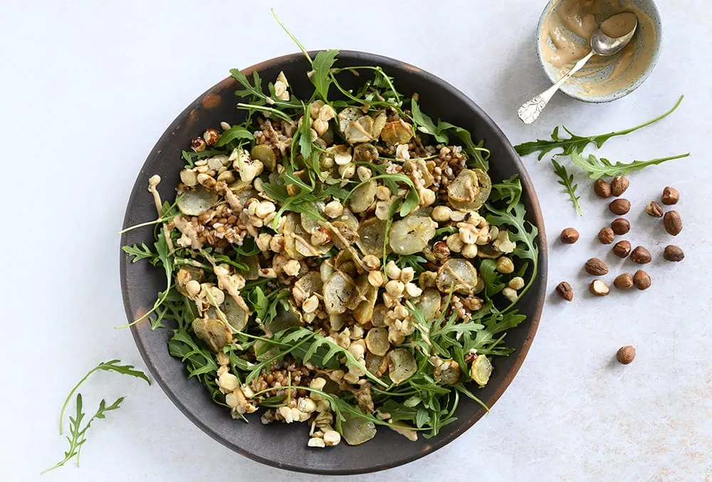Bulgursalat med tomater og krydderurter