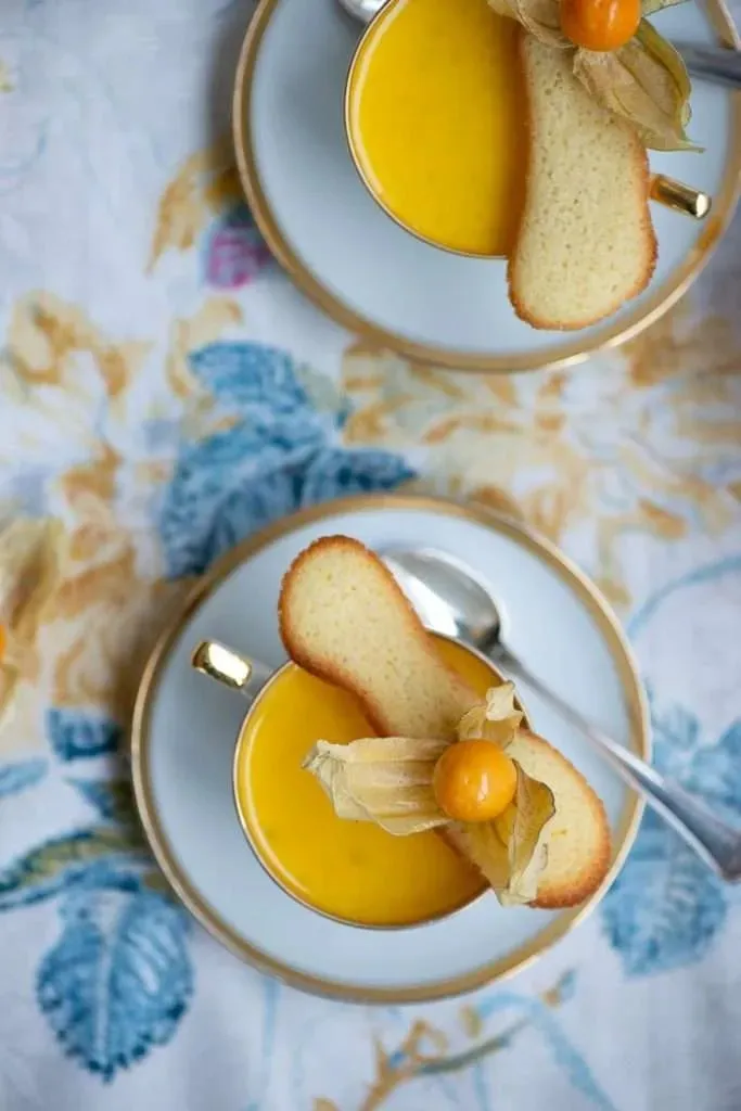 Citron panna cotta