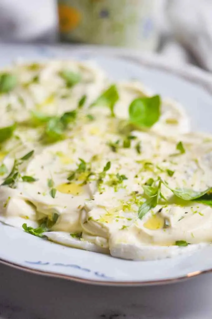 Creme fraiche marineret mozzarella
