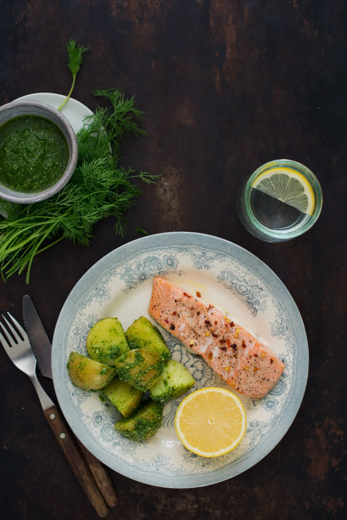 Kartofler med dildpesto