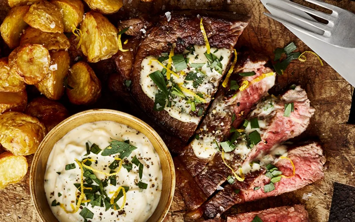 Entrecote med estragon-citron aioli og ovnstegte små kartofler