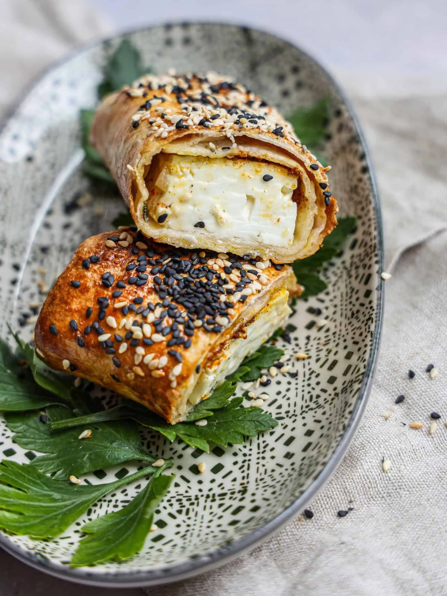 Indbagt feta med honning