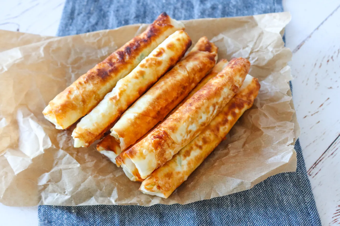 Filodejscigarer med feta og persille