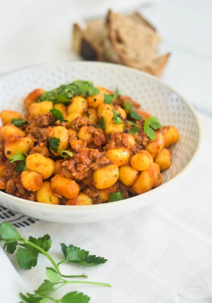 Gnocchi med kødsauce