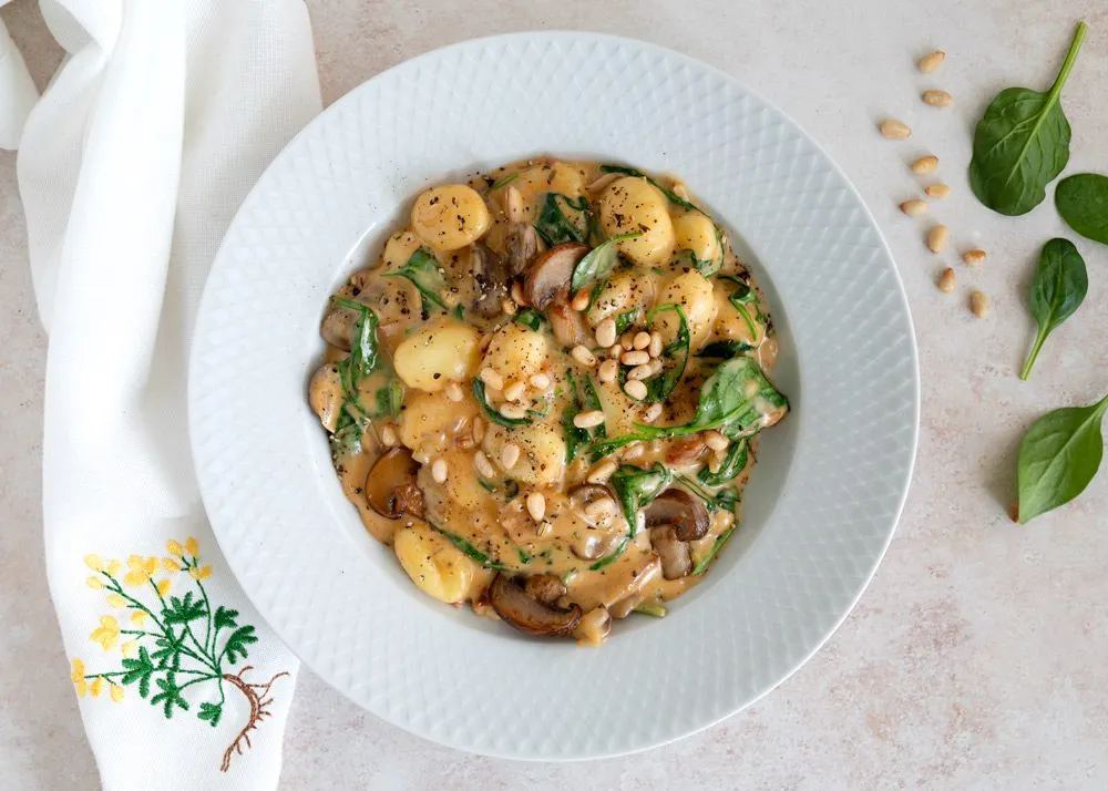 Gnocchi i svampesauce