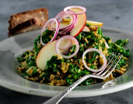 Grønkål med spicy svinekød