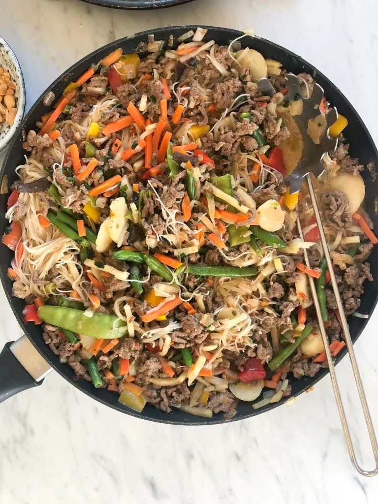 Wok med oksekød og grønt