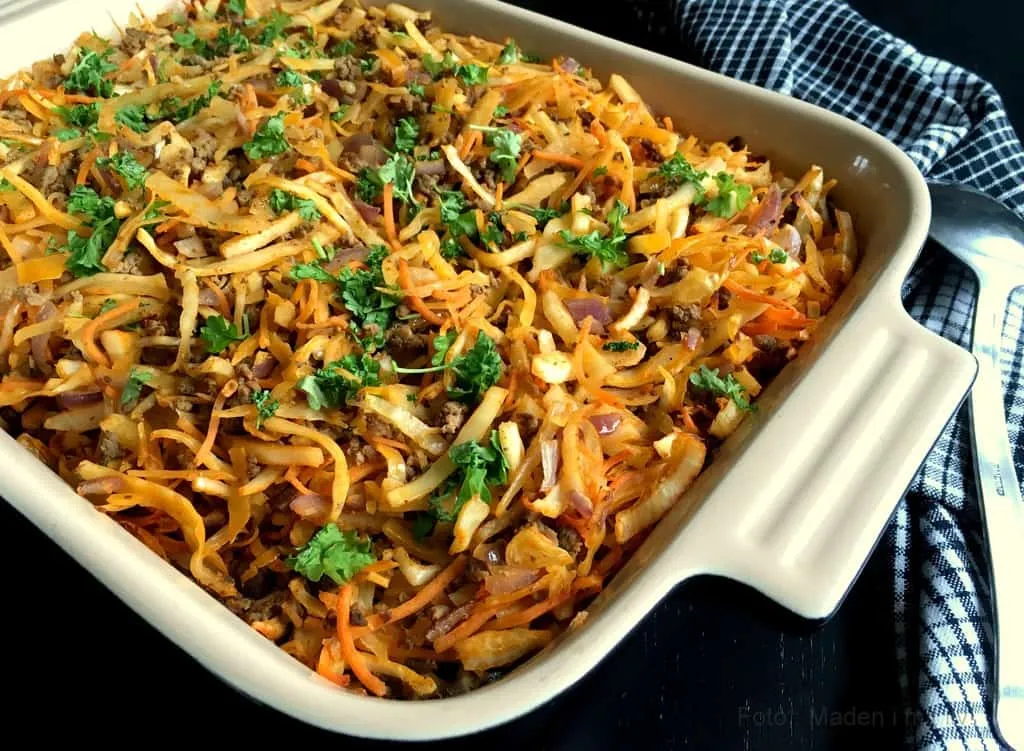 Spicy oksekød og hvidkål i fad