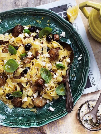 Pasta med friterede jordskokker