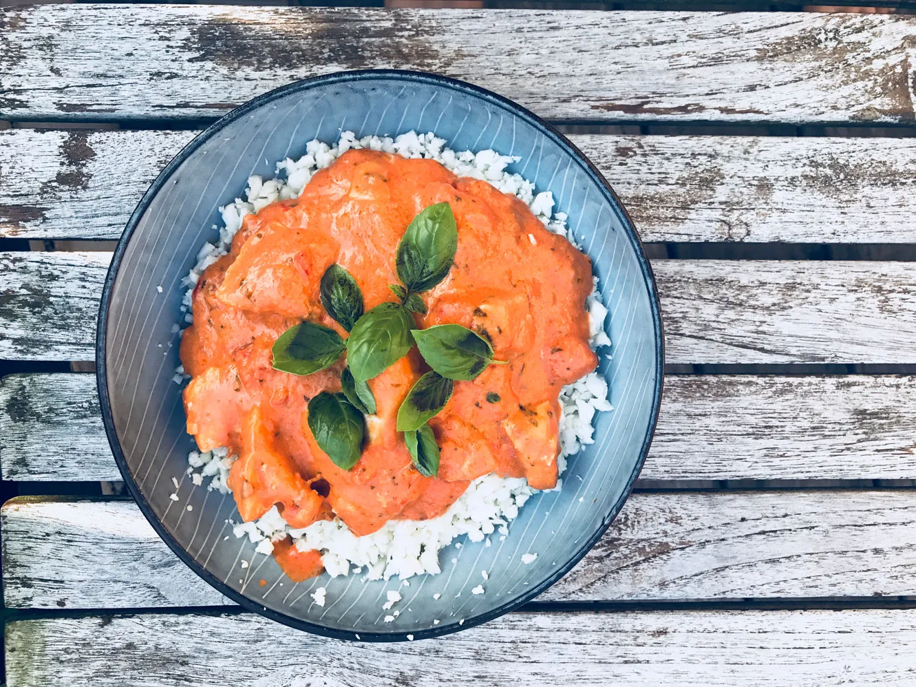Kylling i tomatsovs med mascarpone