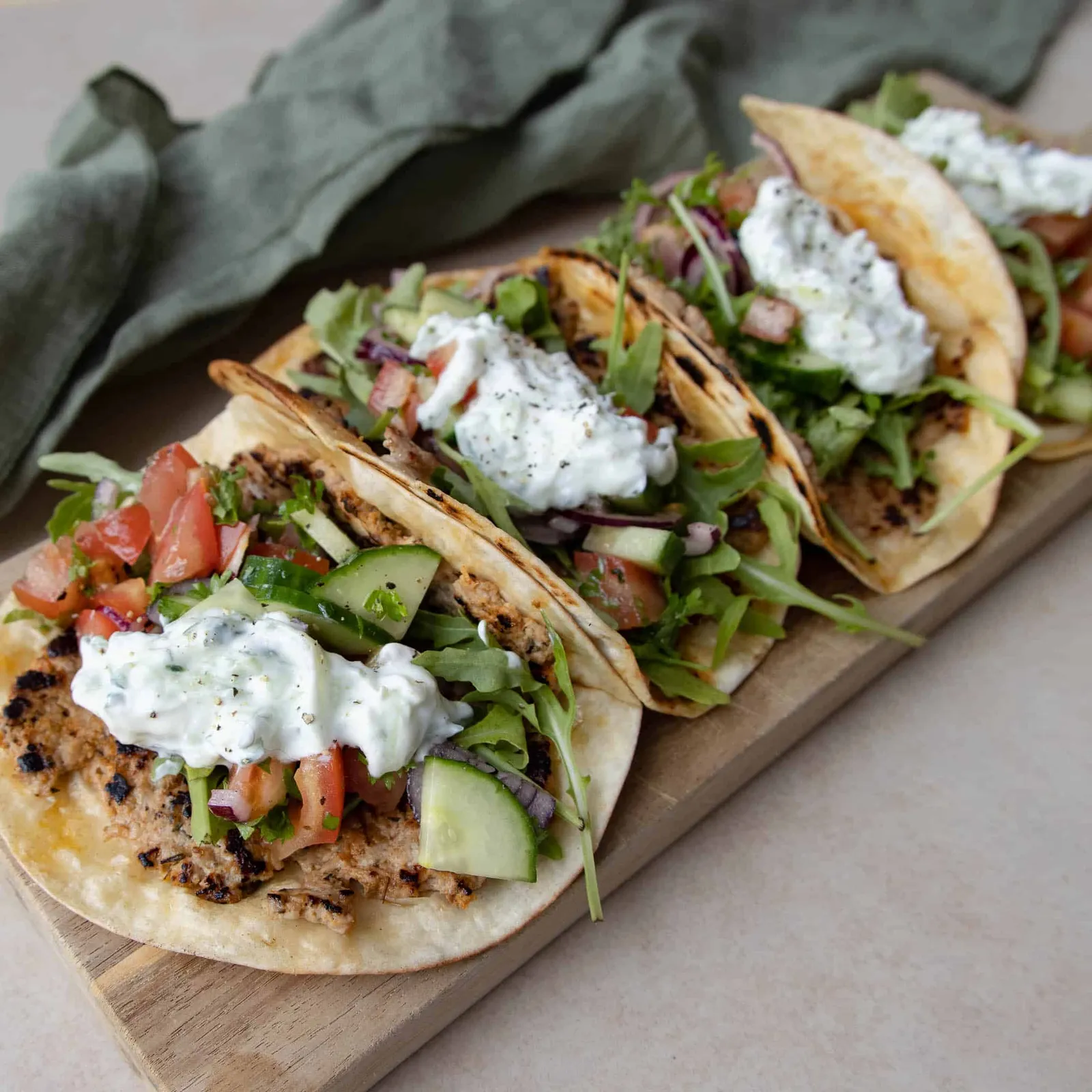 Græske smashed tacos