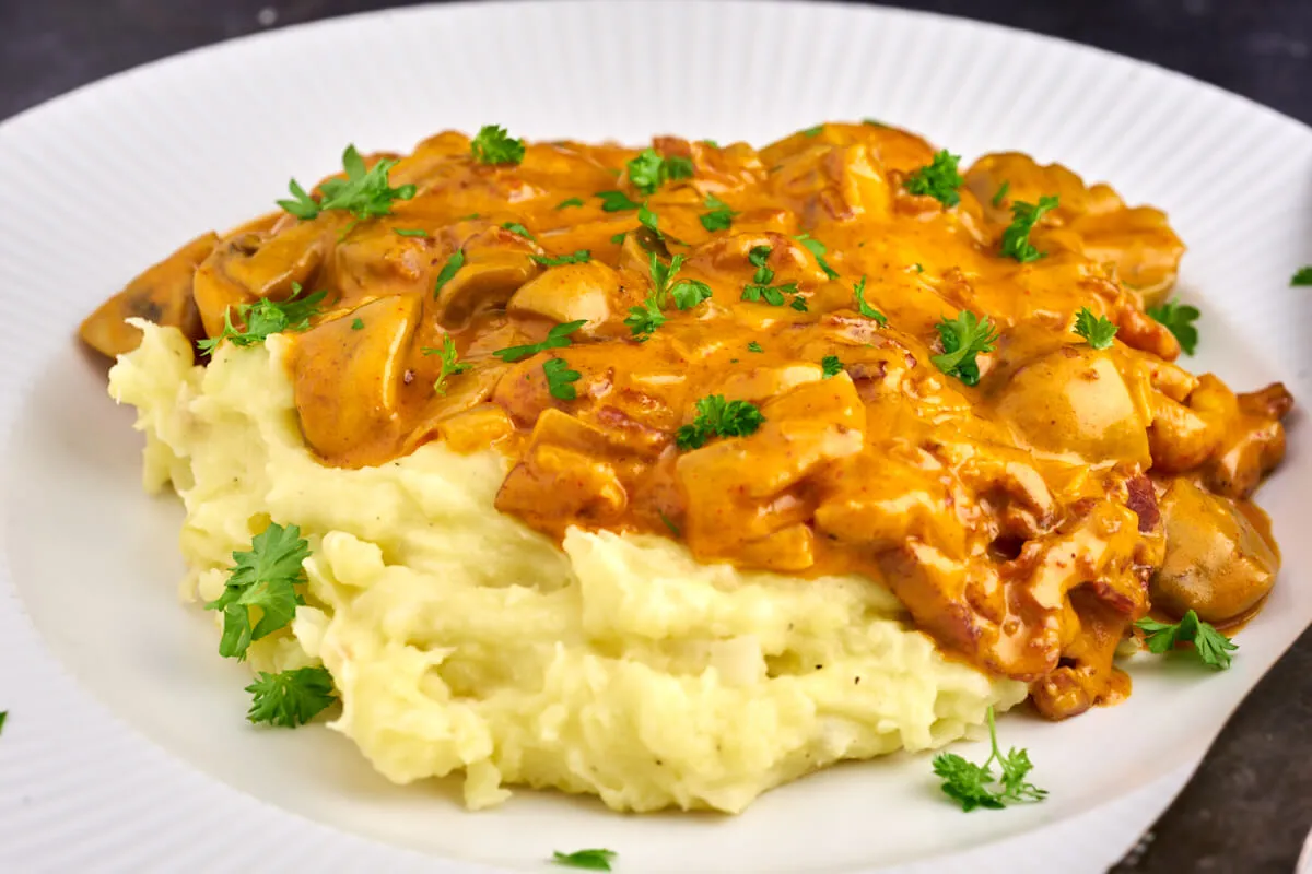 Kylling stroganoff