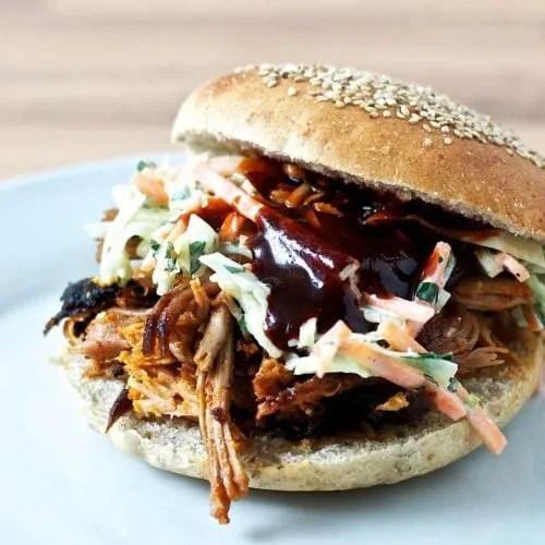Pulled pork i ovn med vinegarsauce